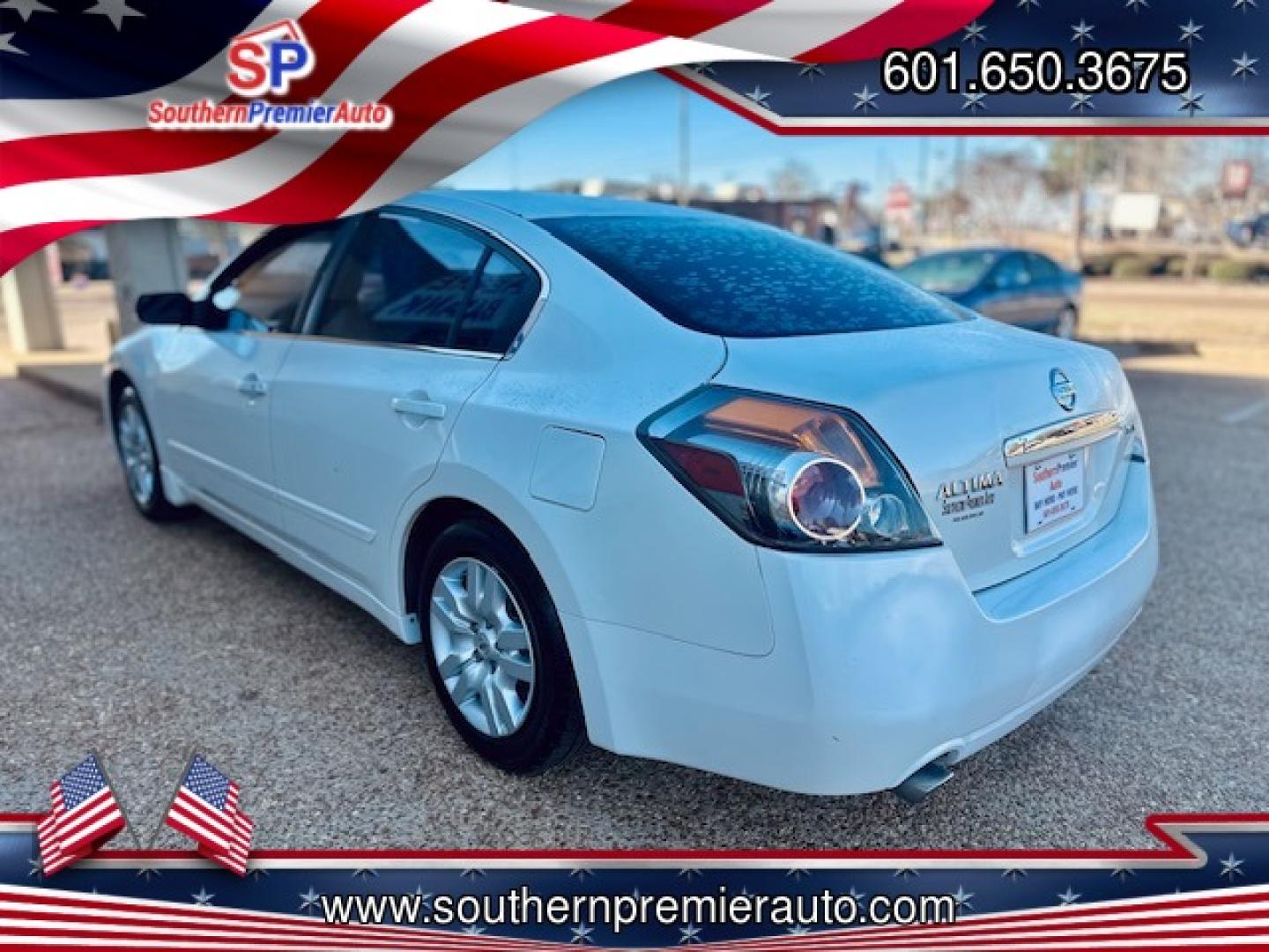 2009 WHITE NISSAN ALTIMA 2.5; 2.5 S; 2 (1N4AL21E29N) , located at 922 W. Beacon St., Philadelphia, MS, 39350, (601) 650-3675, 32.770447, -89.127151 - Photo#3